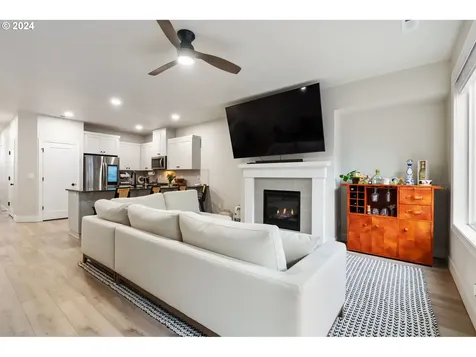 1138 Senna Lane Canby OR 97013