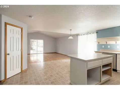 820 Sw Chablis Court Dundee OR 97115