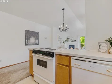 15801 Ne Beech Street Portland OR 97230