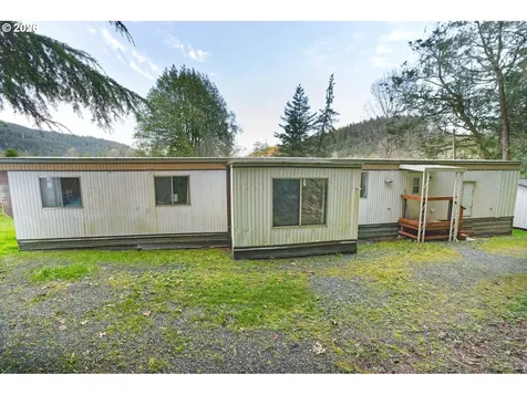 51298 Myrtle Creek Road Myrtle Point OR 97458