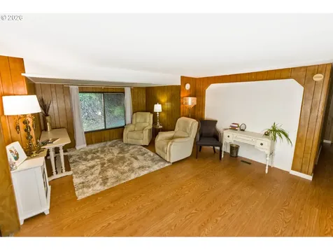 51298 Myrtle Creek Road Myrtle Point OR 97458