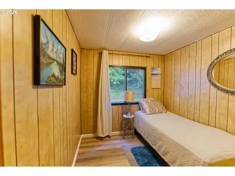 51298 Myrtle Creek Road Myrtle Point OR 97458