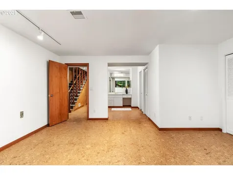 900 SW 83rd Avenue Portland OR 97225