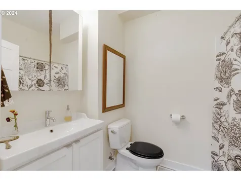 5623 N Williams Avenue Portland OR 97217