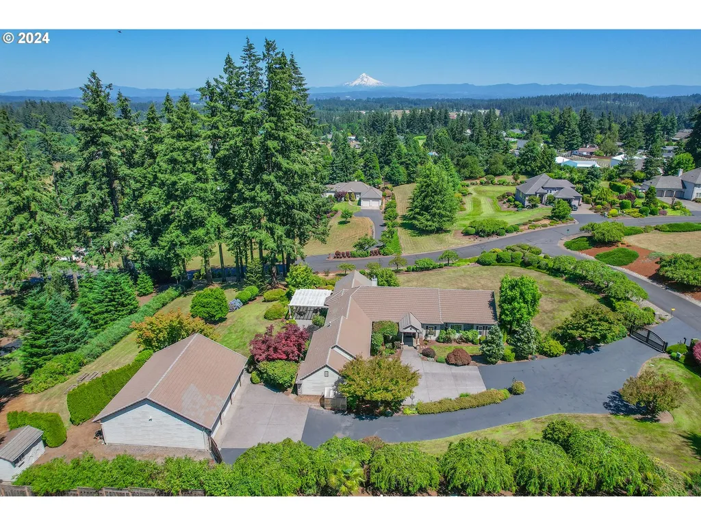 17665 S Jean Drive Oregon City OR 97045