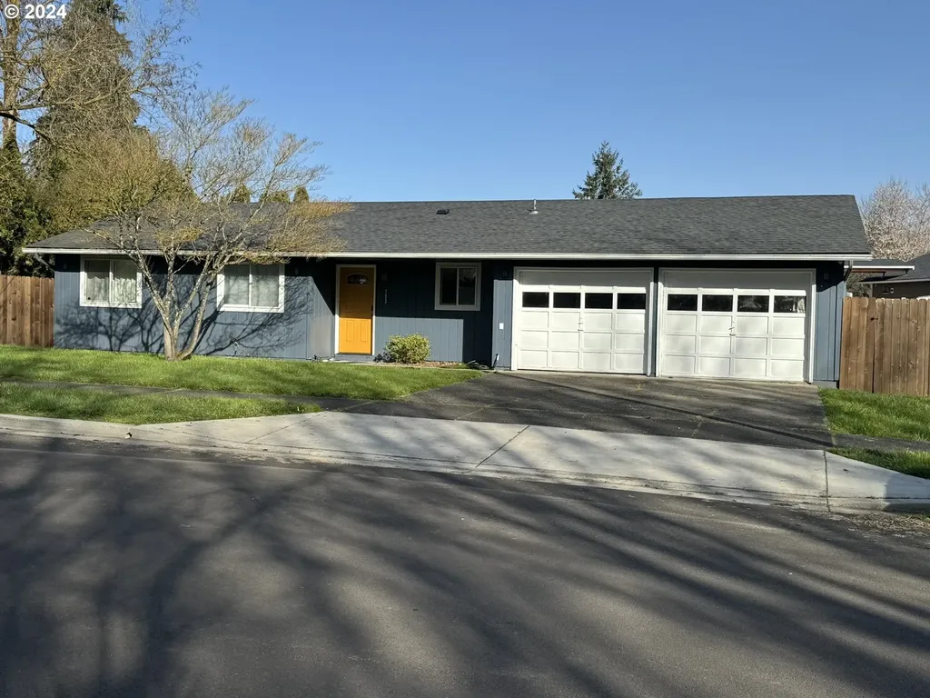153 S 5th Street Jefferson OR 97352