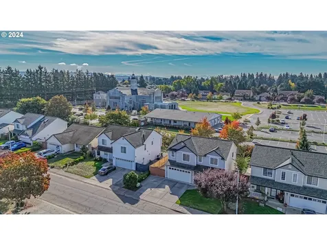 16915 NE 11th Street Vancouver WA 98684