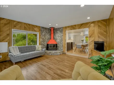 9215 N Fortune Avenue Portland OR 97203