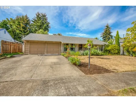 9215 N Fortune Avenue Portland OR 97203
