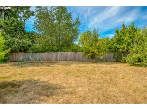 9215 N Fortune Avenue Portland OR 97203