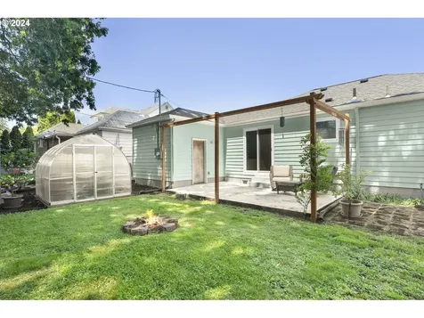 4118 Se Malden Street Portland OR 97202
