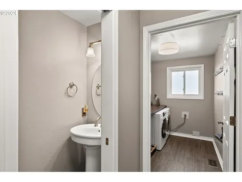 15223 Sw Thurston Lane Portland OR 97224