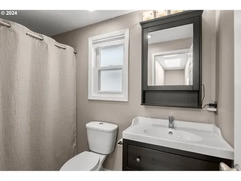 15223 Sw Thurston Lane Portland OR 97224