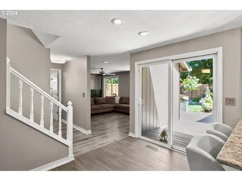 15223 Sw Thurston Lane Portland OR 97224