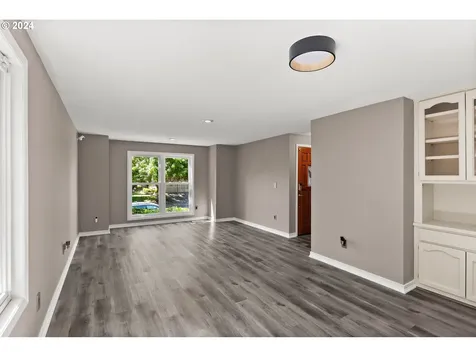 15223 Sw Thurston Lane Portland OR 97224