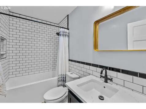 63278 Lavacrest Street Bend OR 97703