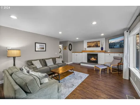 63278 Lavacrest Street Bend OR 97703