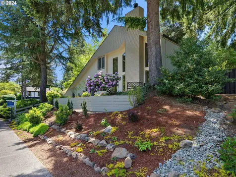 17654 Cardinal Drive Lake Oswego OR 97034