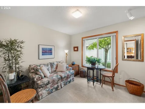 1722 Ne 148th Place Portland OR 97230