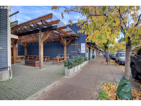 7537 N Richmond Avenue Portland OR 97203