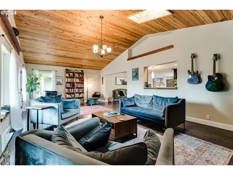 87893 Green Hill Road Eugene OR 97402