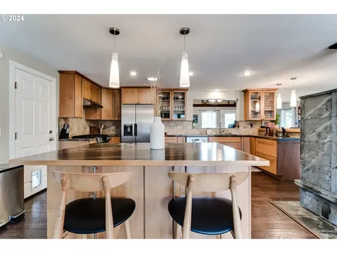 87893 Green Hill Road Eugene OR 97402