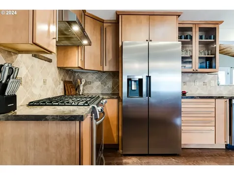 87893 Green Hill Road Eugene OR 97402
