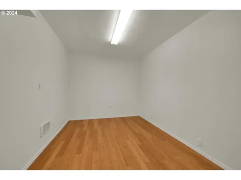 1129 7th Street Springfield OR 97477