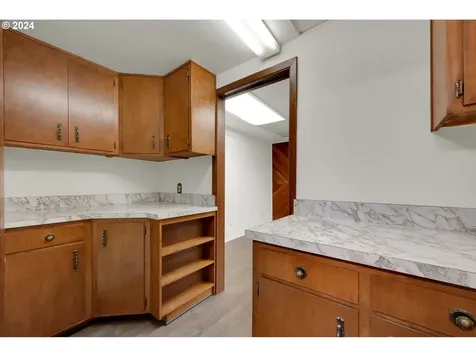 1129 7th Street Springfield OR 97477