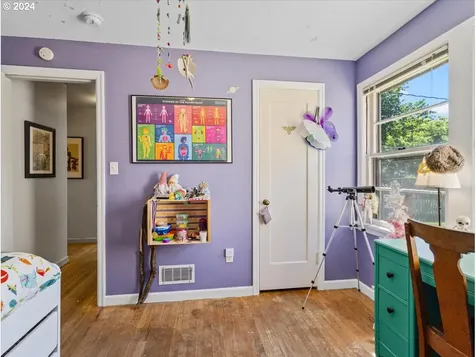 207 Nw 45th Street Vancouver WA 98660