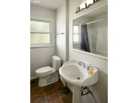 8308 Se Kelly Street Portland OR 97266