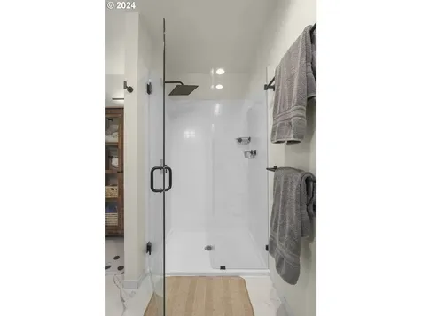 17802 Hillside Way Lake Oswego OR 97034