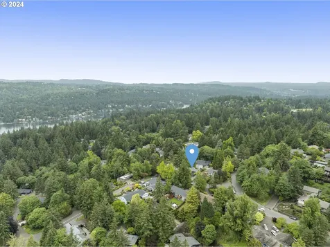 17802 Hillside Way Lake Oswego OR 97034