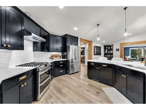18617 NE Peaceful Drive Brush Prairie WA 98606