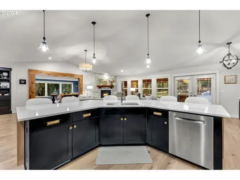 18617 NE Peaceful Drive Brush Prairie WA 98606