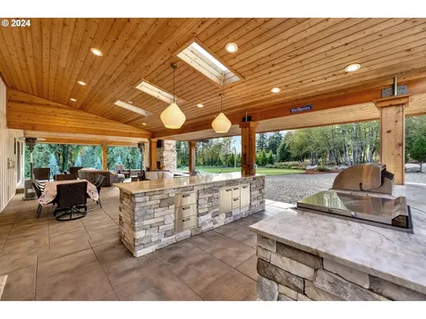18617 NE Peaceful Drive Brush Prairie WA 98606