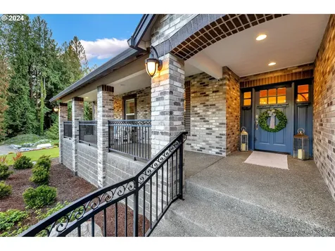 18617 NE Peaceful Drive Brush Prairie WA 98606