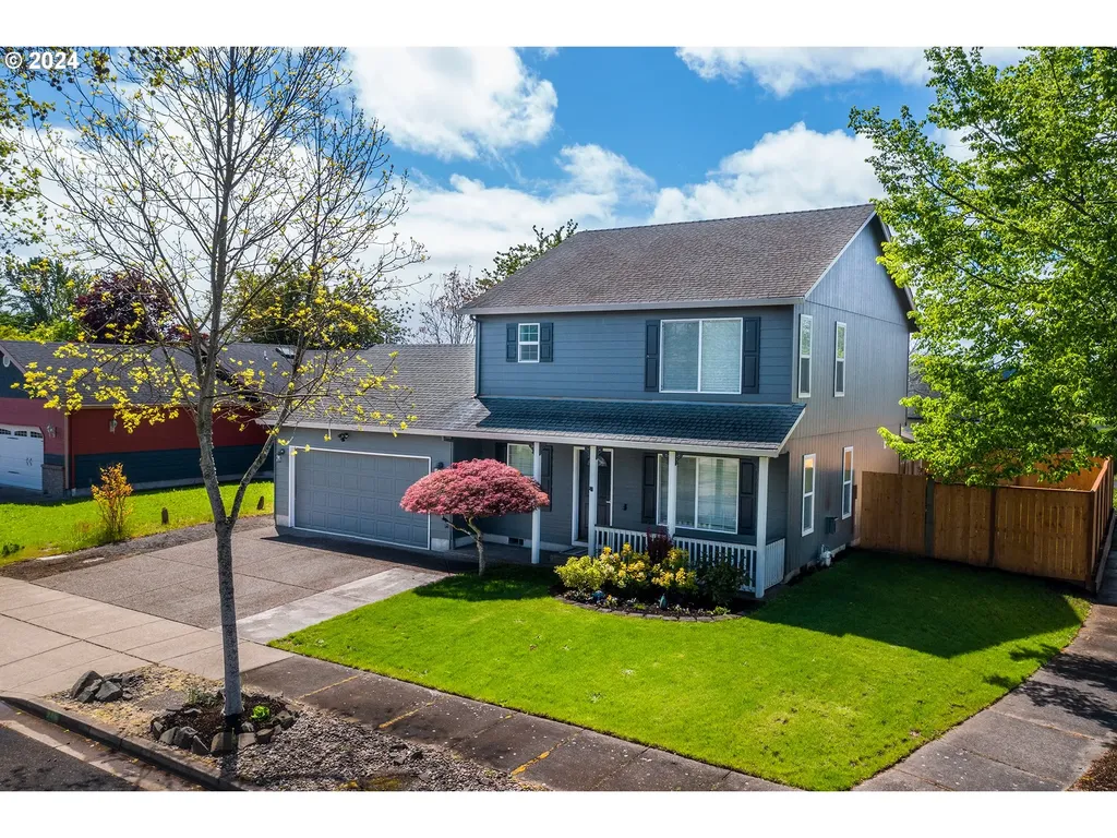 748 Oakwood Drive Eugene OR 97402
