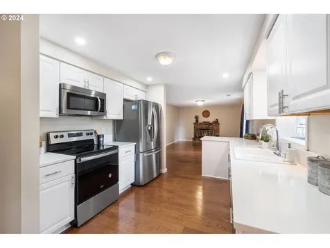15321 NE 43rd Street Vancouver WA 98682