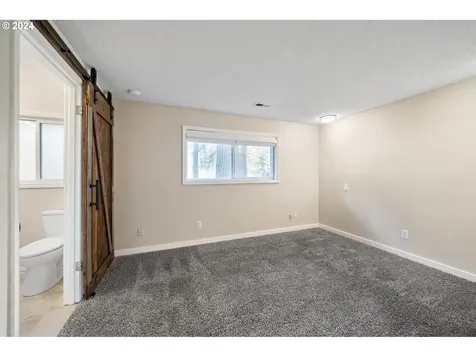 15321 NE 43rd Street Vancouver WA 98682
