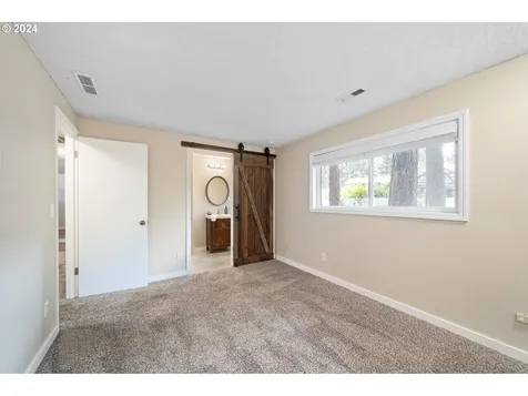 15321 NE 43rd Street Vancouver WA 98682