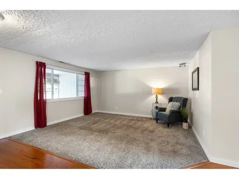 15321 NE 43rd Street Vancouver WA 98682