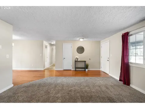 15321 NE 43rd Street Vancouver WA 98682