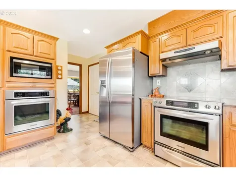 20598 S Upper Highland Road Beavercreek OR 97004
