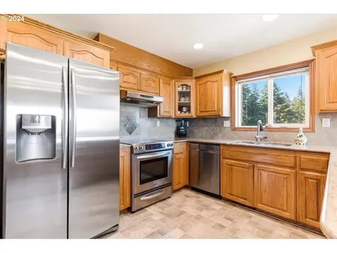 20598 S Upper Highland Road Beavercreek OR 97004