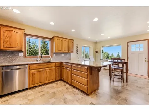 20598 S Upper Highland Road Beavercreek OR 97004