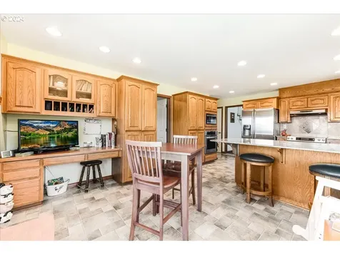 20598 S Upper Highland Road Beavercreek OR 97004
