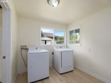 10747 Se Boise Street Portland OR 97266