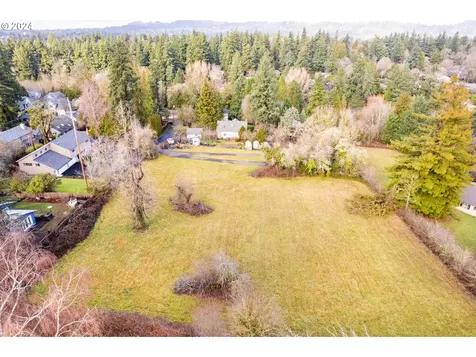 6140 SW Canby Street Portland OR 97219