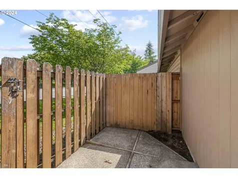 1110 Nw 138th Way Vancouver WA 98685